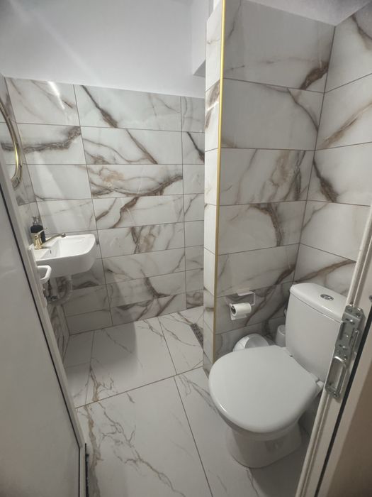 Inchiriez garsoniera in regim hotelir centru,disponibila 20 si 21 dec!