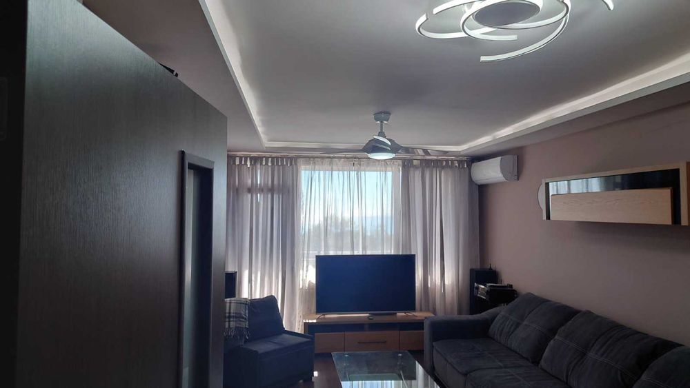 Дава се под наем Многостаен апартамент в Варна, Чайка - 140 кв.м за 1350 € - Снимка #10