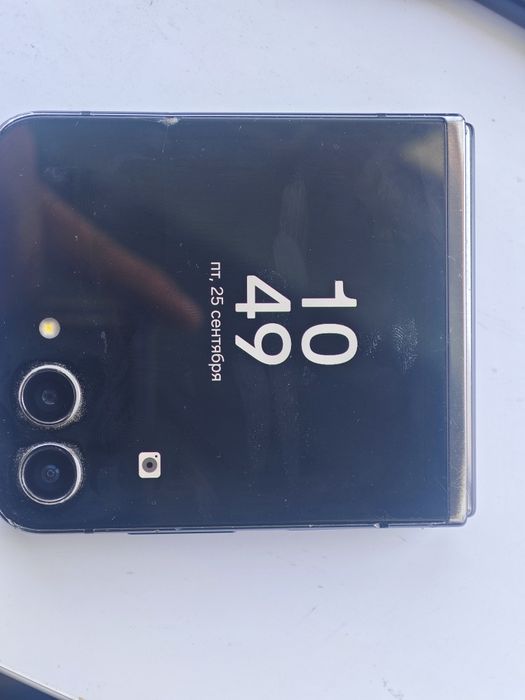 Samsung Z Flip 5