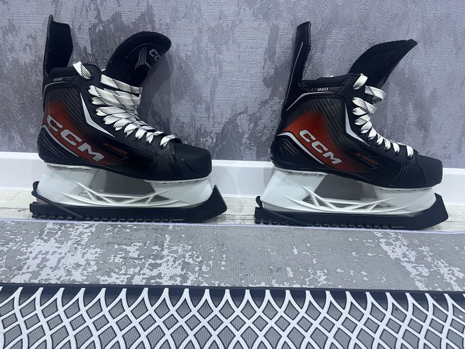 Продам коньки CCM
