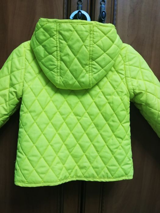 Продаю курточку демисезонную для девочки