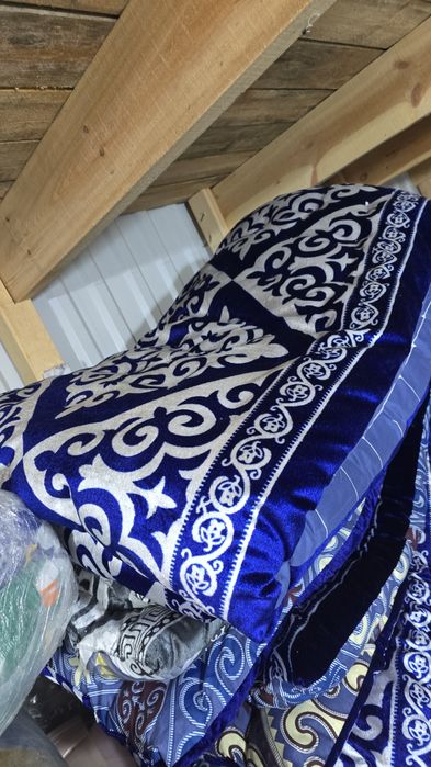 Полотенце матрасы одеало подушки