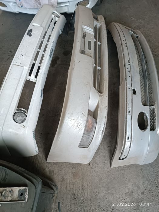 Передний бампер BMW 3 , Mercedes, 210, Mark 2