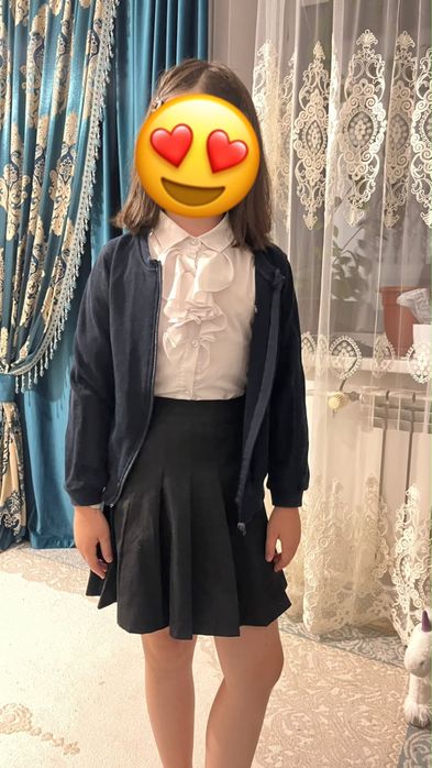 Продам школьные вещи