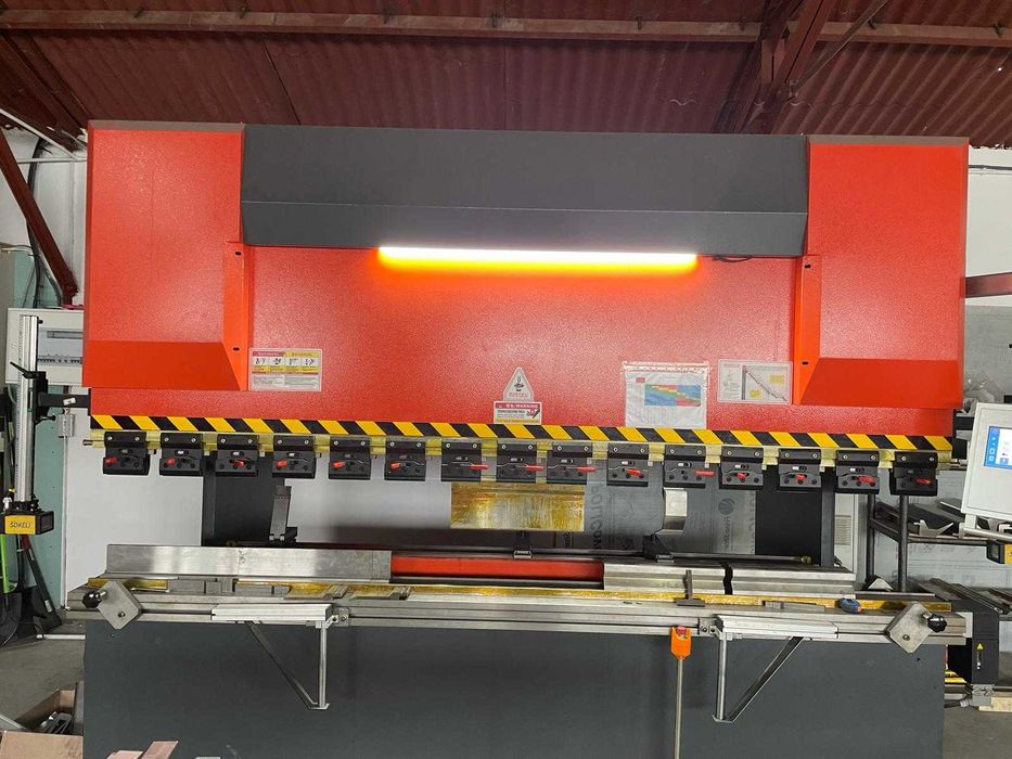 Servicii de Indoire Tabla cu Abkant Numeric