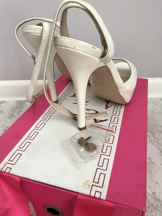 Туфли белые свадебные