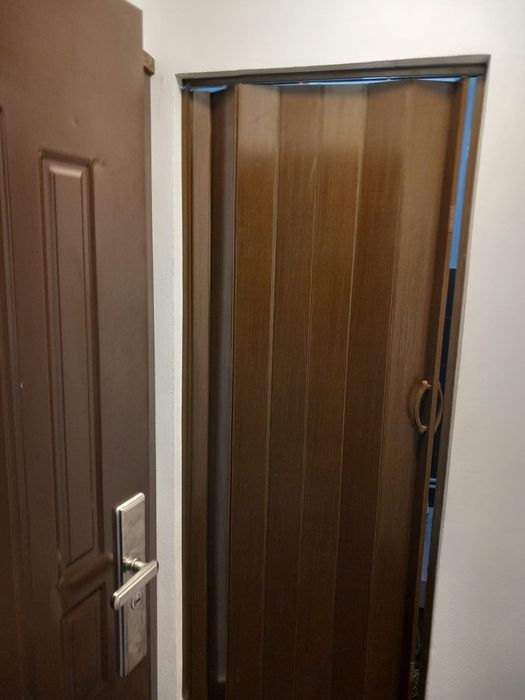 Vănd garsoniera în Beiuș pe strada Traian