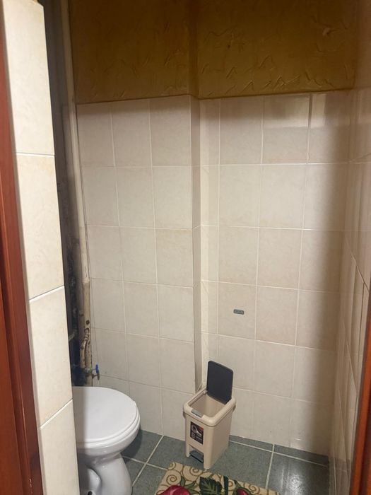 2х ком. кв.продам в 10мкр дом 10