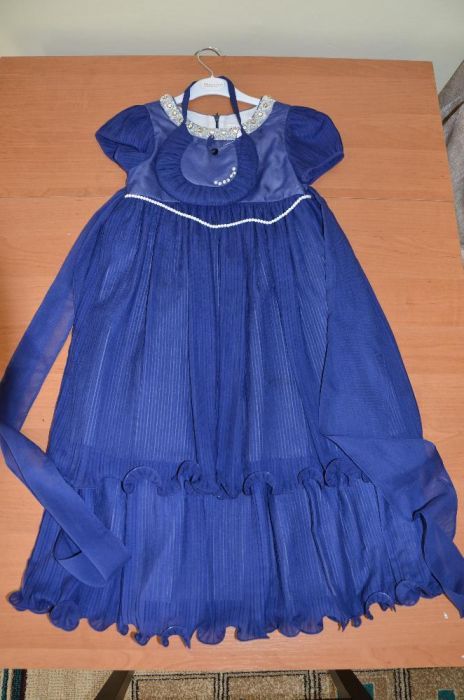 Платье нарядное для девочки