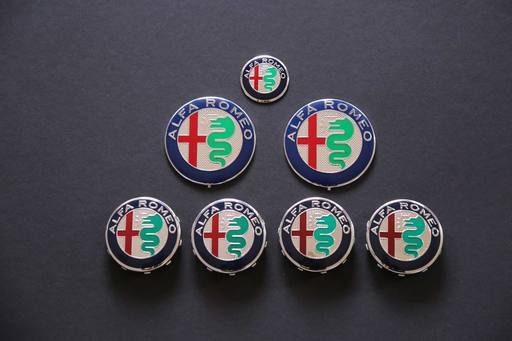 Set 7 embleme sigla stema capace roti volan Alfa Romeo