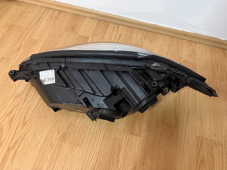 Far dreapta Mercedes-Benz W221 S Class 09-13 Bi-Xenon ILS Night View