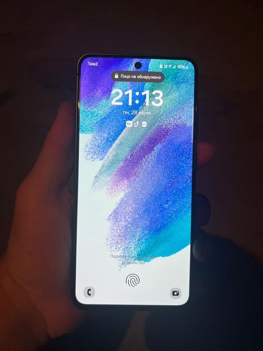 Продам Samsung s21 fe