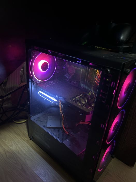 PC Gaming RTX 4060 / i5-10400F / 32GB RAM / SSD 608GB
