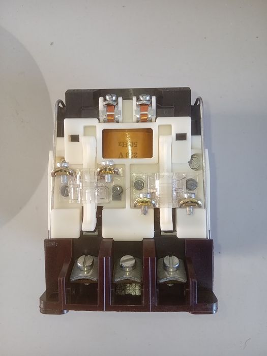 Контактори 40А 220V, 10А 380Vи 63А 380V