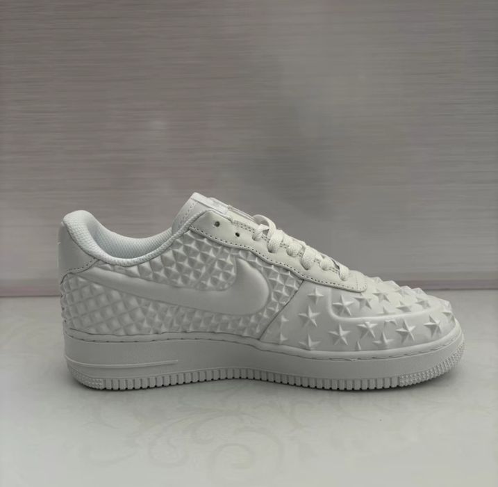 Air force 1 low.
