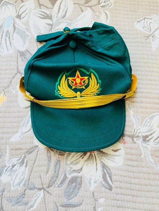 Продам новую военную кепку