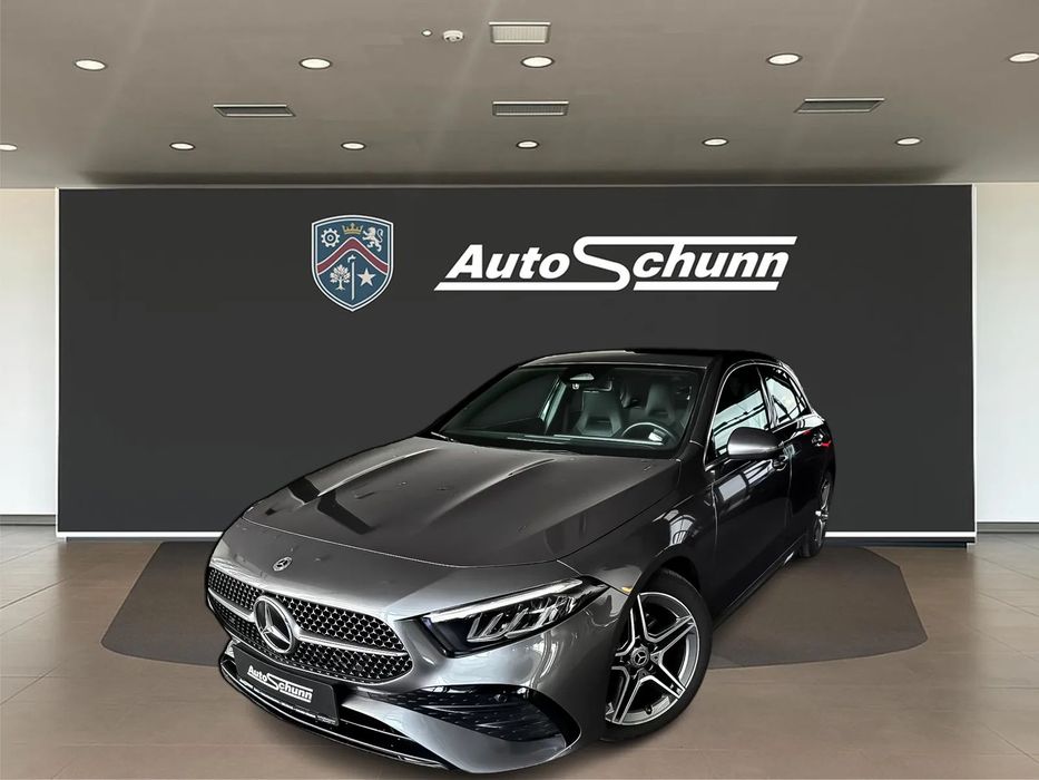 Mercedes-Benz A 200 AMG Line Advanced plus/Pachet iarna/Confort/MBUX