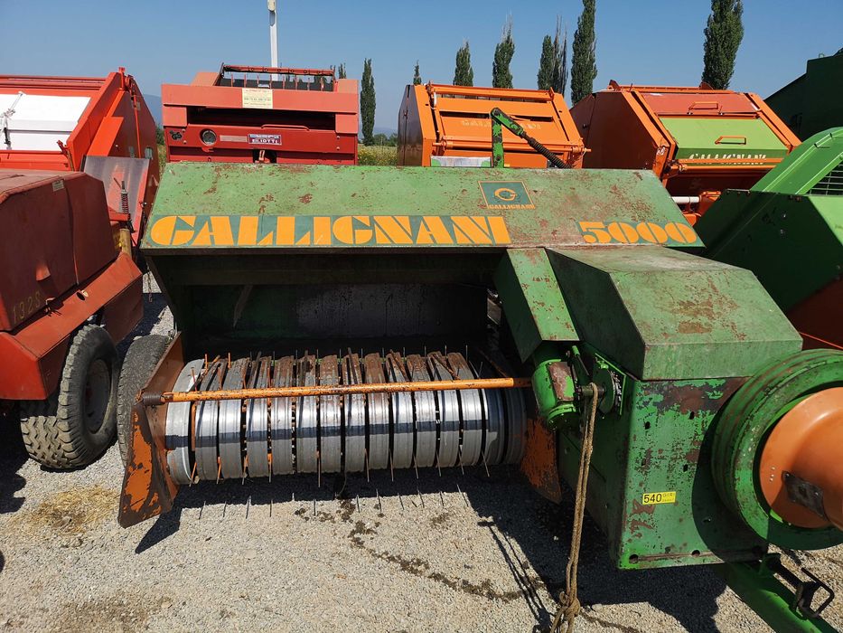 Земеделска Техника Испорски предлага сламопреси на квадратни бали