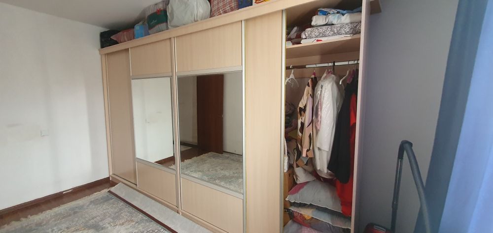 Мебель.в отличном состойяние