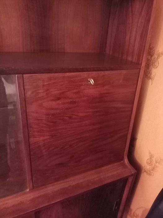 Сервант для гостиной