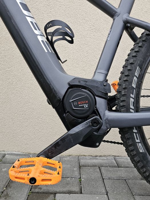 Cube reaction Race hybrid