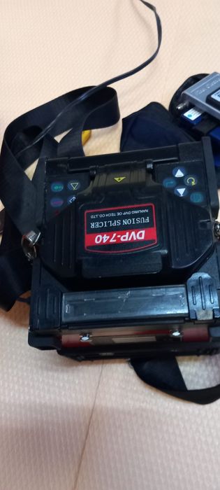 Masina de sudat fibra optica