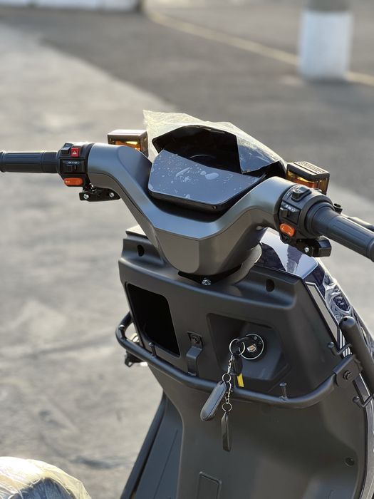 M 11 SD Elektro skuter