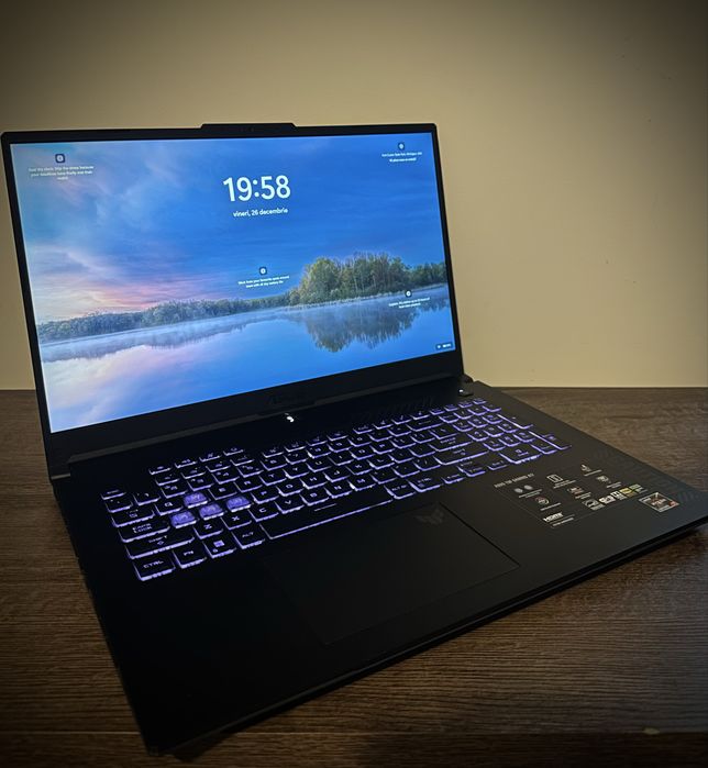 Laptop Gaming ASUS TUF A17 RTX 4050 6Gb Ryzen 7 4,7GHz 16RAM 512Gb Nou