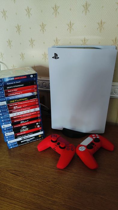 PS5 + 2 джойстика