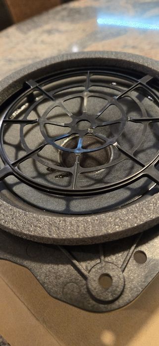 Boxa/speaker spate dreapta (nouă) - pt Audi A5 (2017)