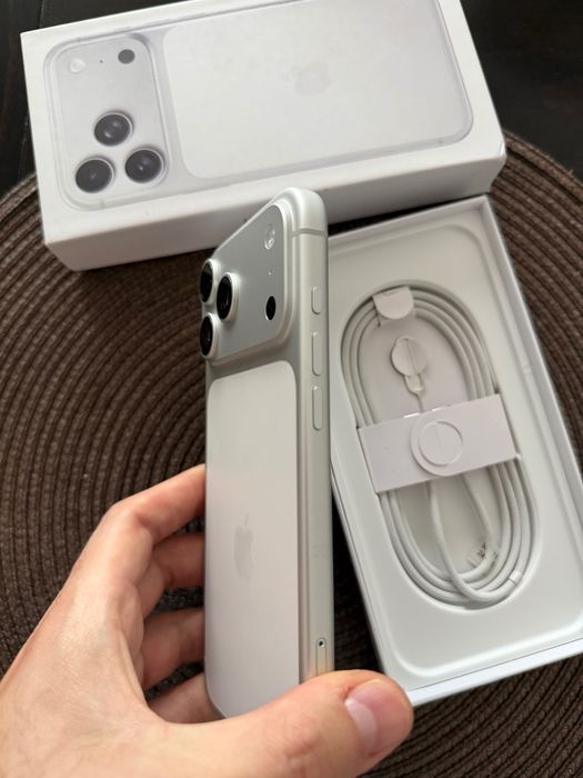 Iphone 17 Pro Max 256 GB Silver