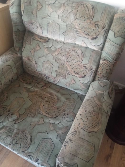 Vând canapea extensibila 225x110