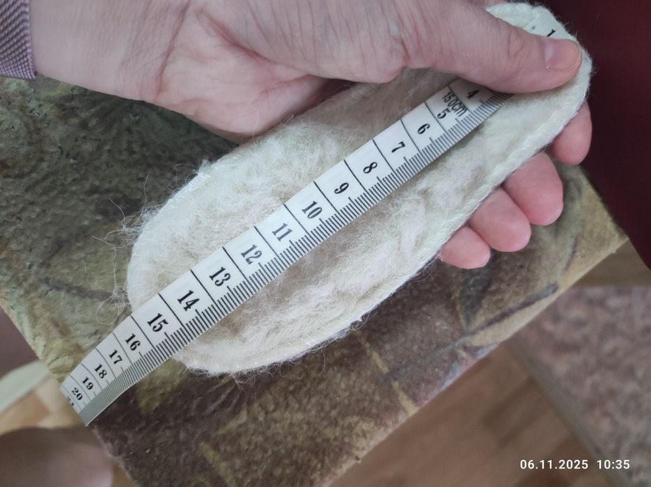 Продам ботинки зимние, размер 23