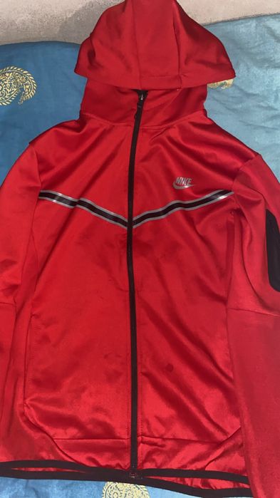 Nike Hanorac Rosu Tech