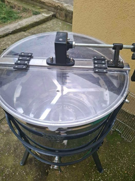 Радиална центрофуга 12 магазински рамки