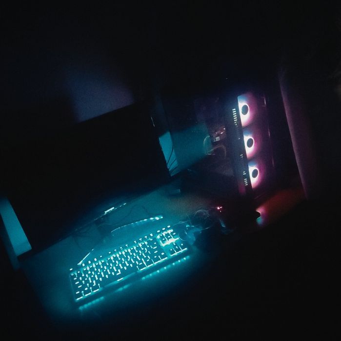 Продам клавиатуру и мышку hyper x