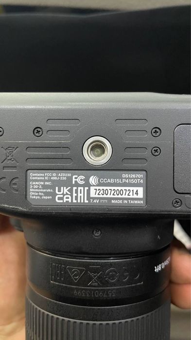 Фотоаппарат Canon как новый