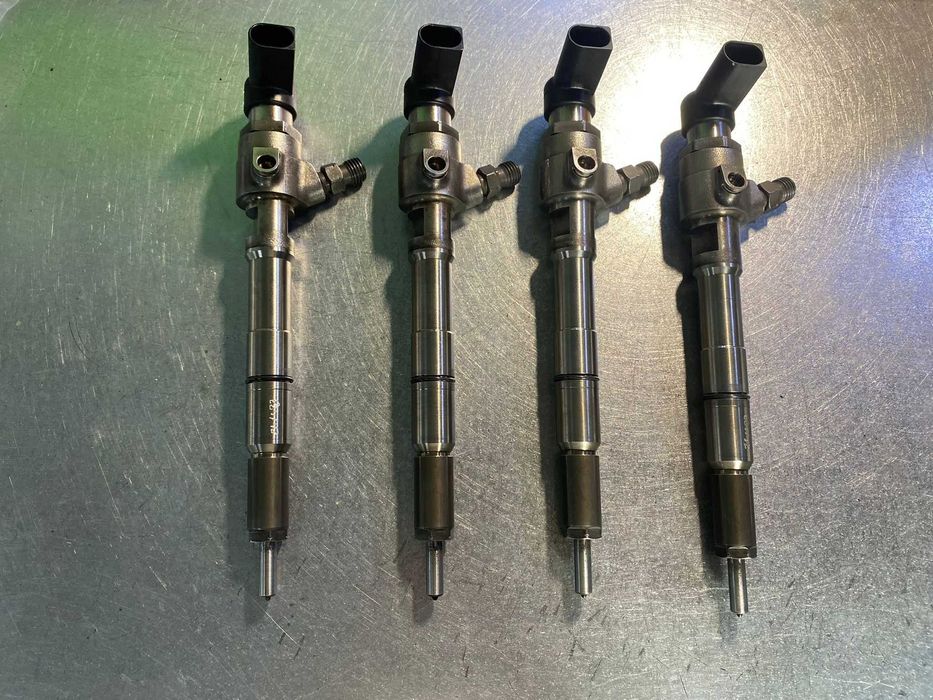 Injector / Injectoare CAYC 1.6 TDI 03L130277B Vw, Audi, Skoda, Passat