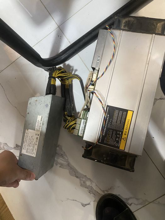 bitmain mayning aparat apw3 +++