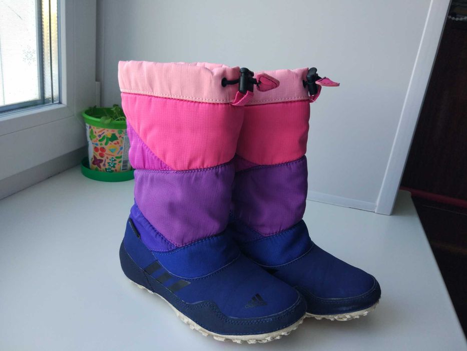 Продам демисезонные сапожки adidas, р.30