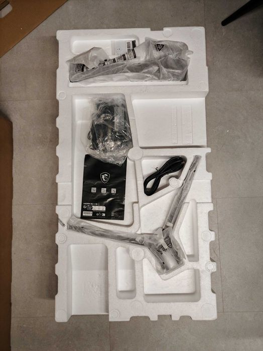 32" 4К геймърски монитор MSI MAG 321CUPDF