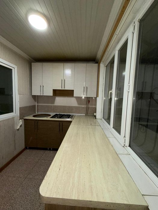 Срочно!!  Кухонный гарнитура