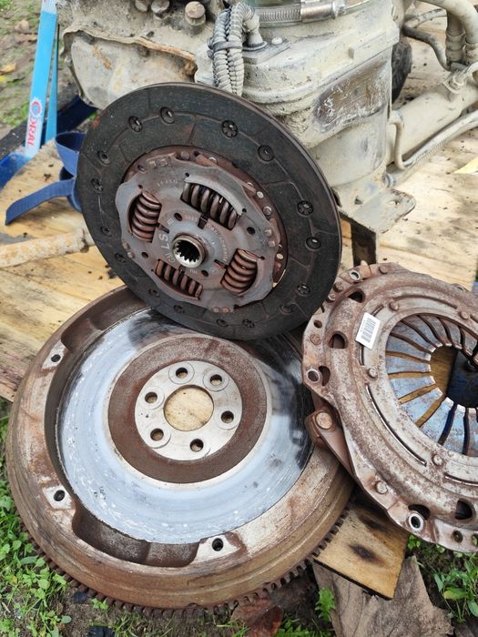 Dezmembrez Opel Astra h 16 benzină