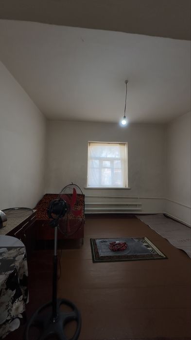 Уй сотилади 5,5 сотых срочно нарх келишилади Тошкент вилояти бука