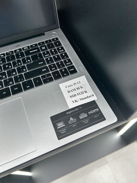 Ноутбук Acer Aspire Lite
