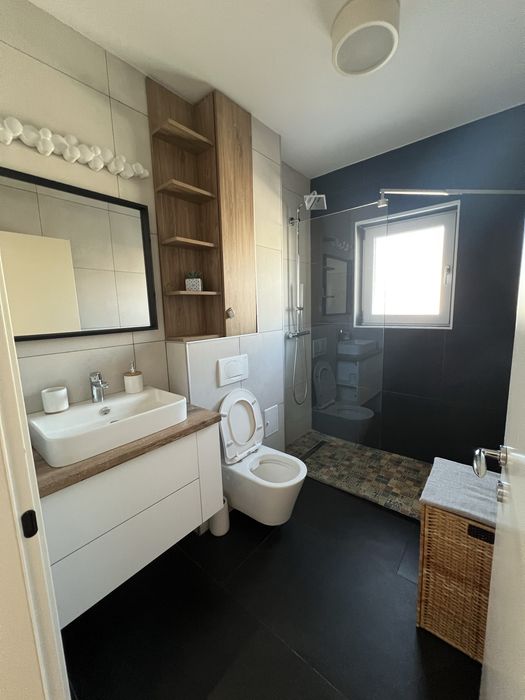 Inchiriez Apartament 2 camere  Dumbravita