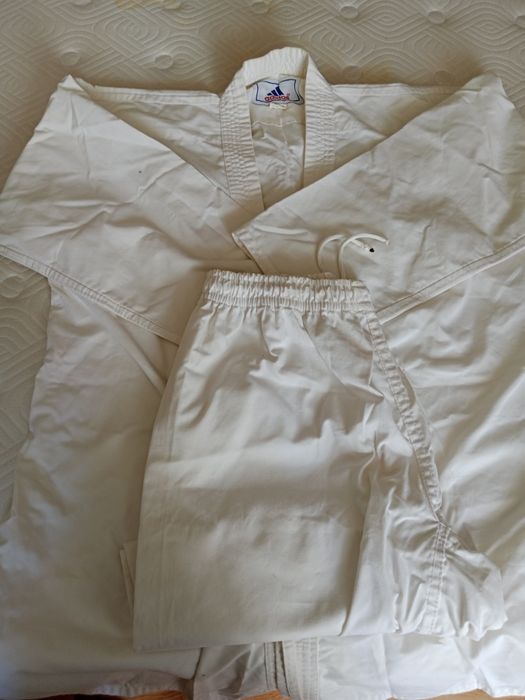 Продам кимано подрастковое