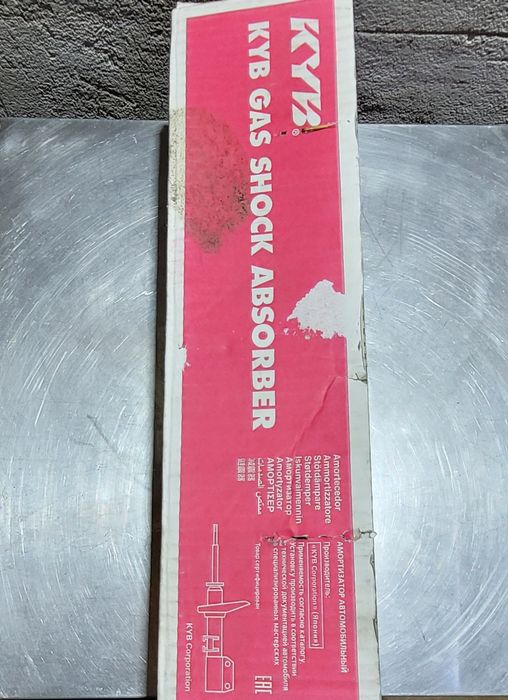 Amortizoare față Bmw E9x KYB noi în cutie + flanse Sachs