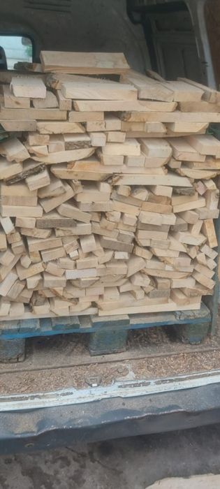 Vind Lemne de foc Deseuri FAG Paletat