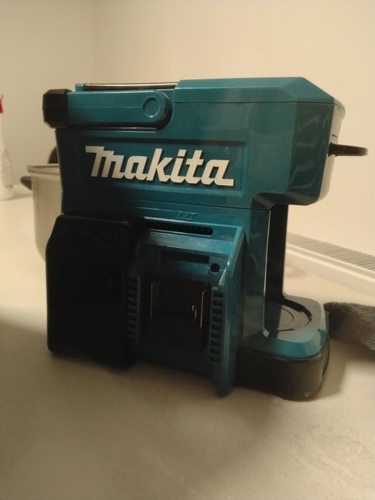 Aparat de cafea makita